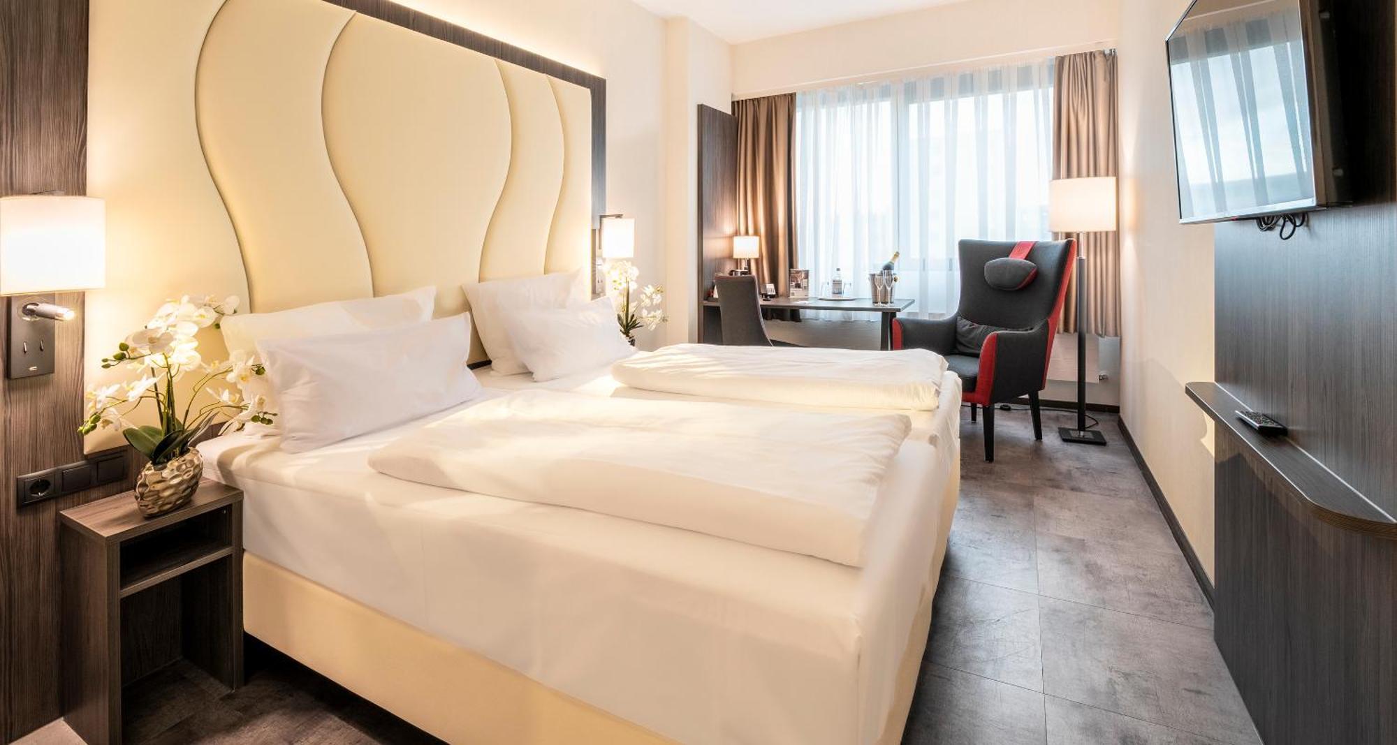 Best Western Plaza Hotel Мангейм Экстерьер фото